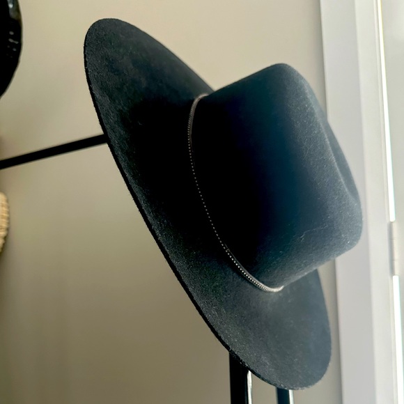 Frye || Wide Brimmed Hat || Size M/L - Picture 6 of 6